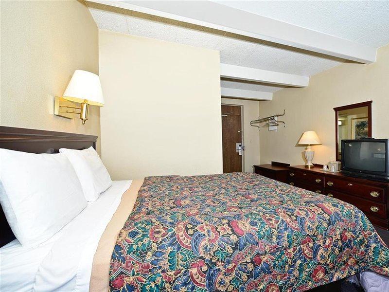 America'S Best Value Inn Phillipsburg Easton Bagian luar foto